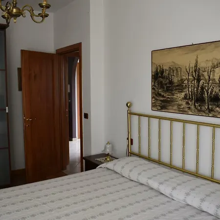 Apartament Ginestra *